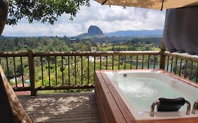 Breeze Glamping -Guatape